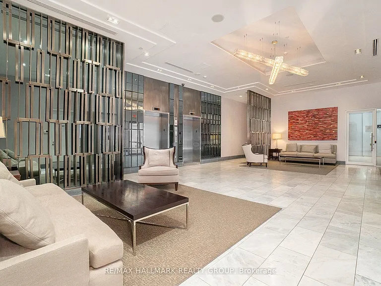 300 Lisgar St #1208 — Photo 2