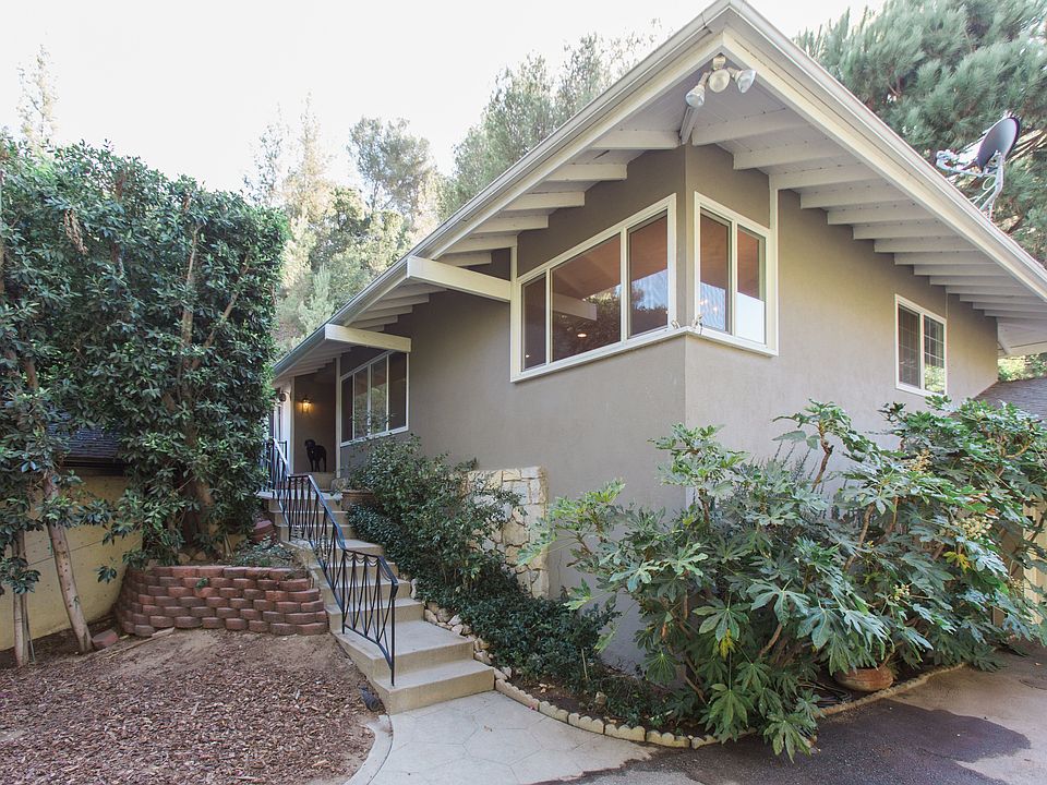 1st image of 4113 Lanterman Ln
