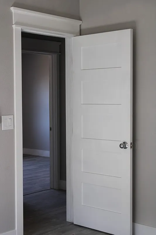 567 Nicholet Street — Photo 1