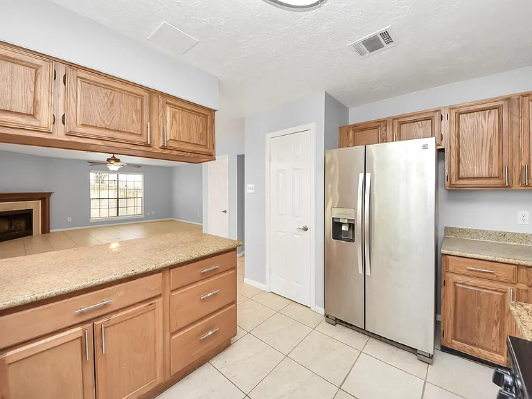 16006 Autumn Falls Ln — Photo 14