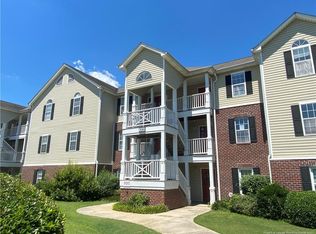 330 Bubble Creek Ct UNIT 11, Fayetteville, NC 28311