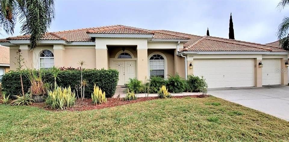 1st image of 10914 Ledgement Ln
