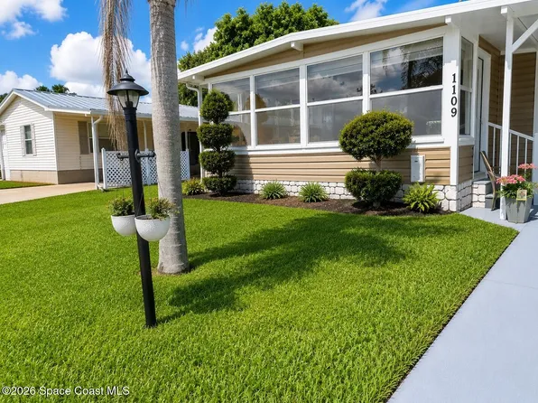 1109 Wren Cir, Barefoot Bay, FL 32976