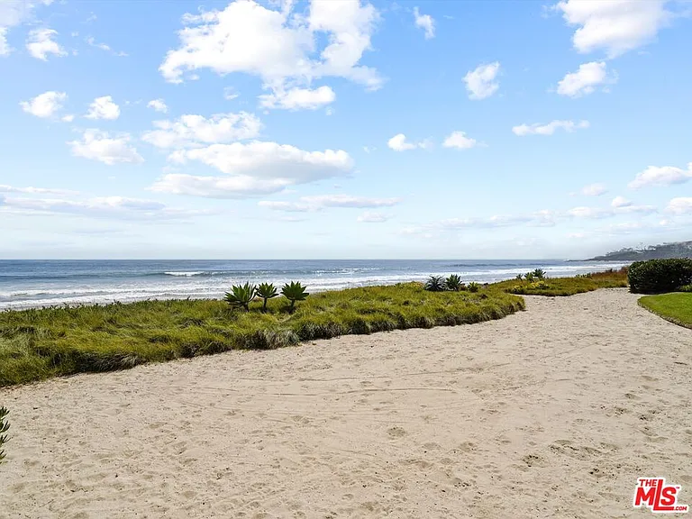 31280 Broad Beach Rd — Photo 4