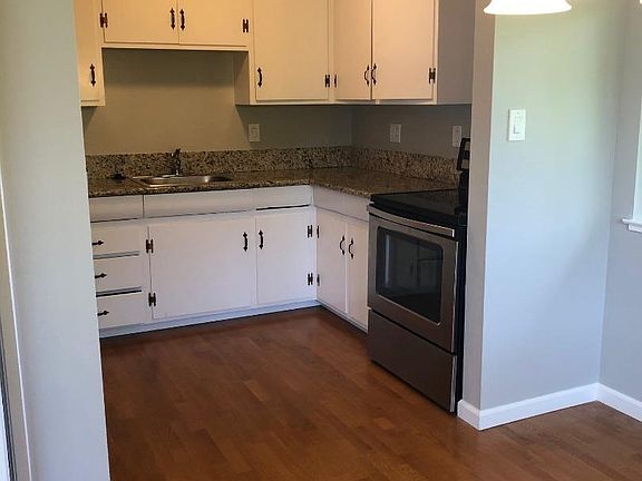 3rd image of 1437 Floribunda Ave #3