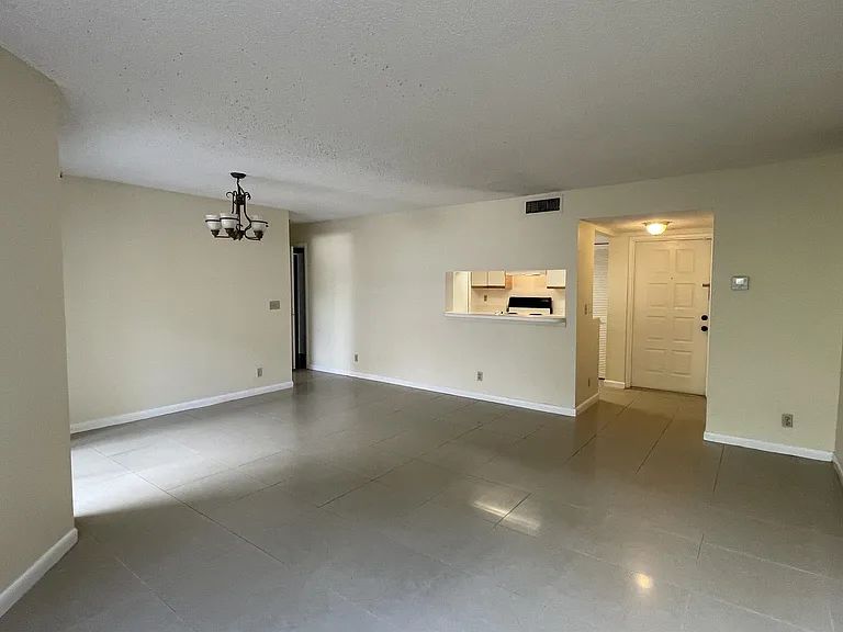 9833 Westview Dr #824-412 — Photo 11