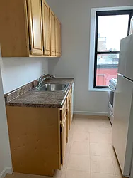 Rented by M.Grossman R.E. Management