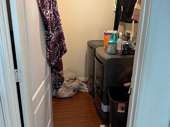 2nd image of 16122 Hidden Crest Dr