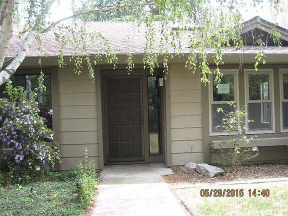 2nd image of 85 Blue Water Cir