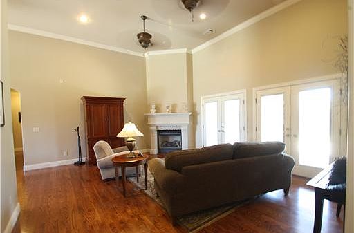 5th image of 6611 Willowridge Ln