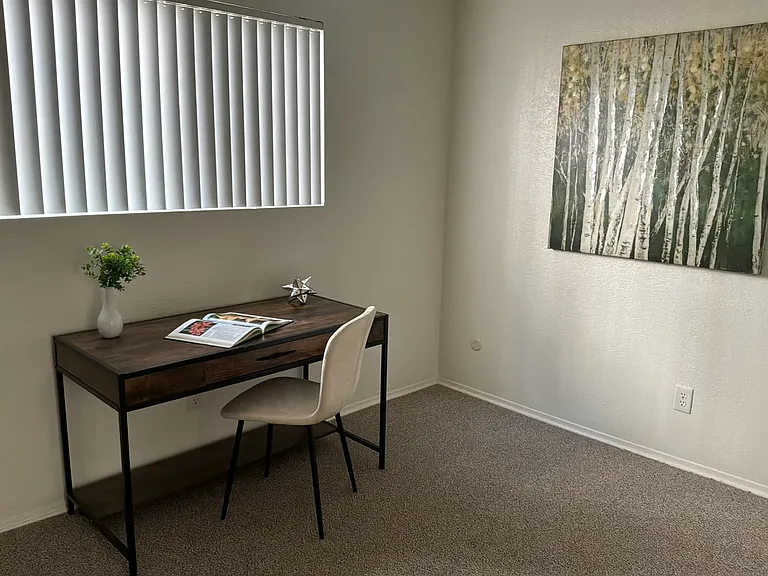 The Carlton Ridge Apartments — Photo 92