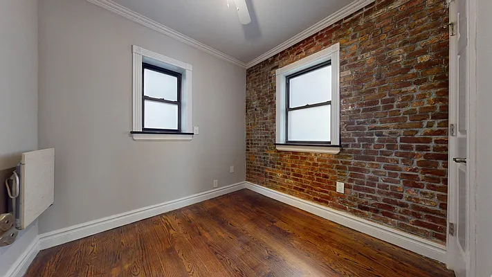 Rented by Bond New York | media 5