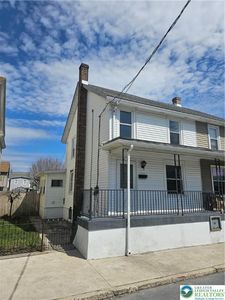 110 E White St, Summit Hill, PA, 18250
