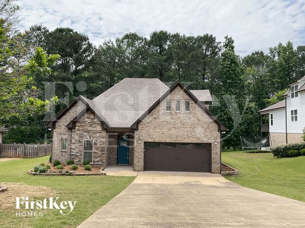 141 Willow Lake Ln
