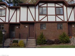 203 Cedar Hollow Dr, Rocky Hill, CT 06067