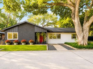 2302 Chimney Rock Rd, Houston, TX 77056