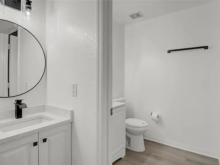 4009 Venetian Bay Dr #103 — Photo 13