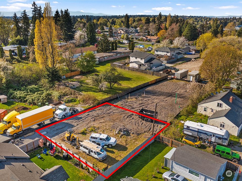 2nd image of 2644 S 146th (LOT 2) Street