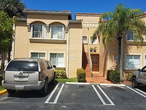 2nd image of 1124 NW 124th Pl #201