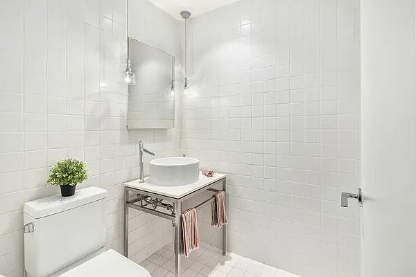 Sold by Douglas Elliman | media 10