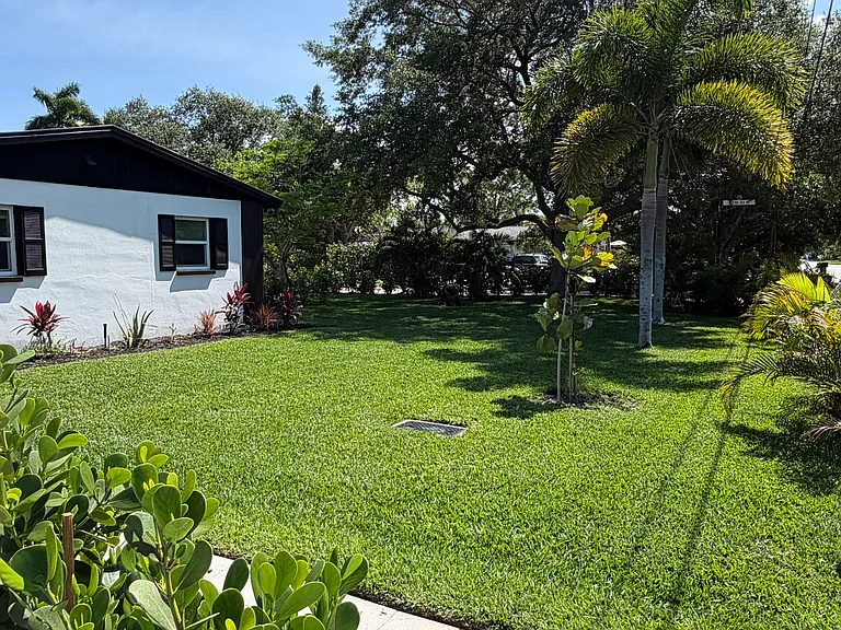 1191 Rordon Ave — Photo 23