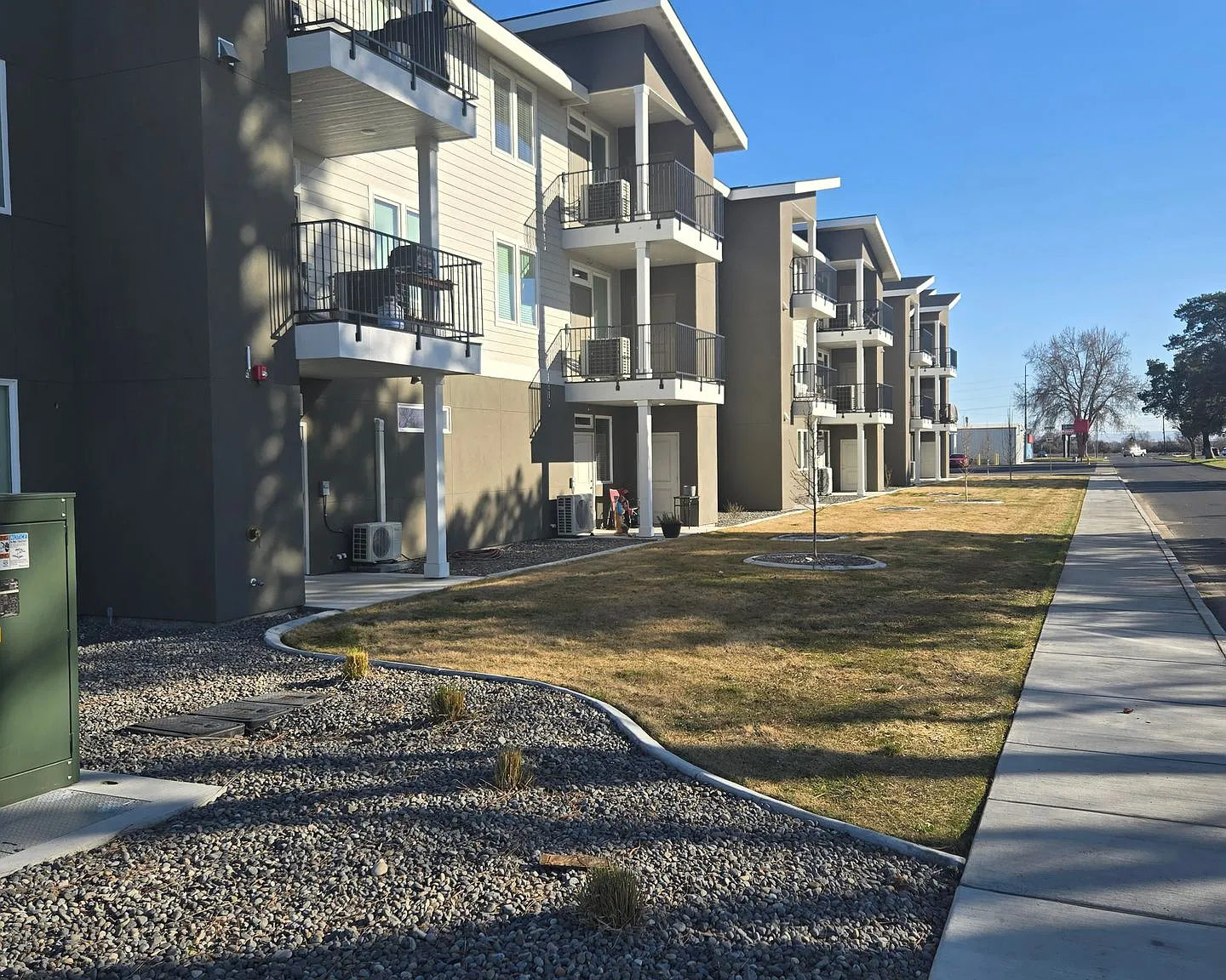 Galaxy Apartments in Umatilla — Photo 2