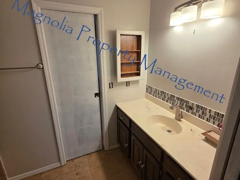 9387 Junior Ave — Photo 12