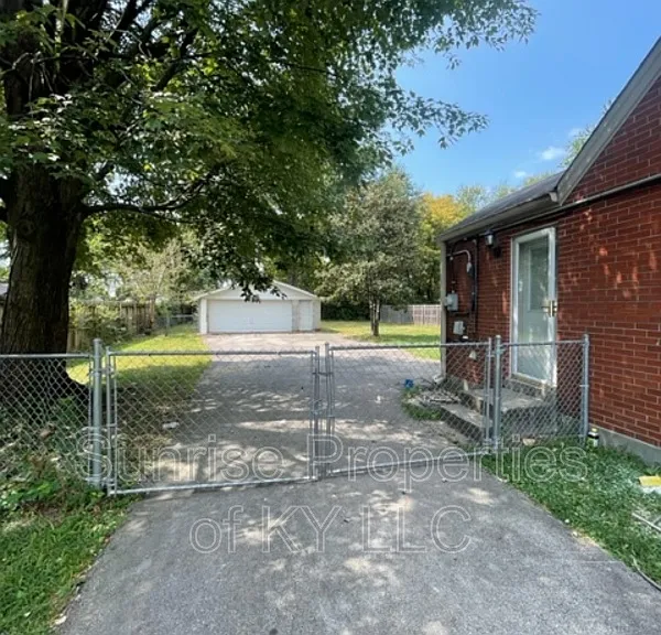 4814 Westside Dr — Photo 15