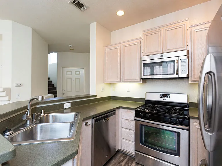 10935 Caminito Arcada — Photo 4