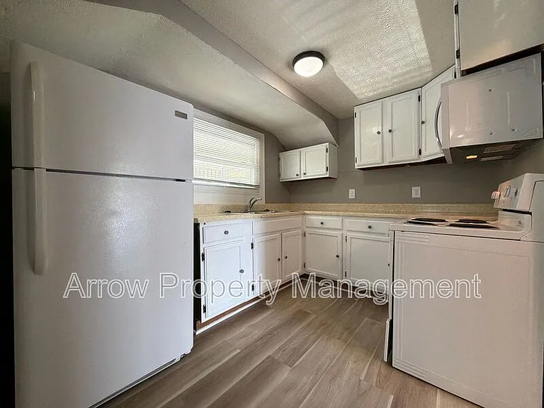 5717 Hartley St #2 — Photo 4