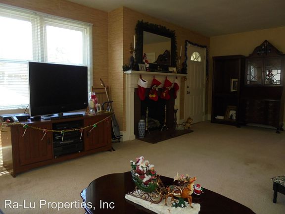 3rd image of 713 Flynt St