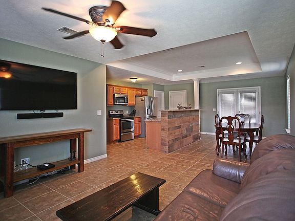 5th image of 6658 Palace Dr