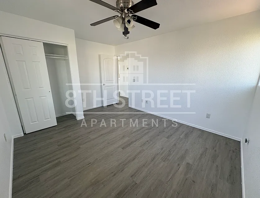 2 bed, 1.0 bath, 1000 sqft, $1,225 — Photo 3