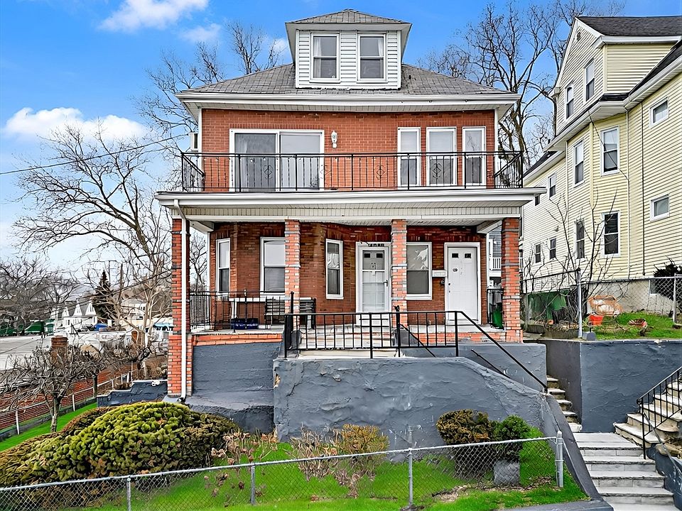 1st image of 6 Eight Irma Ave