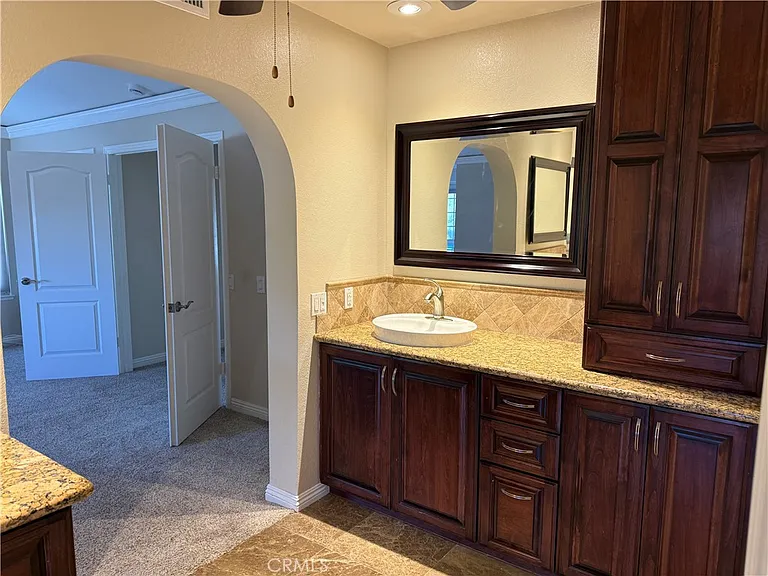 1716 Orangewood Ave — Photo 16