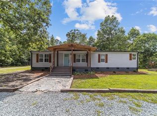 6802 Breen Dr, Liberty, NC 27298