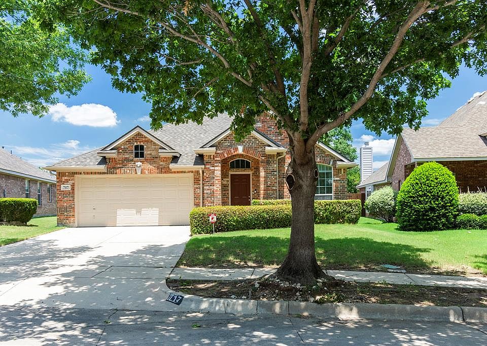 1st image of 717 Red Elm Ln