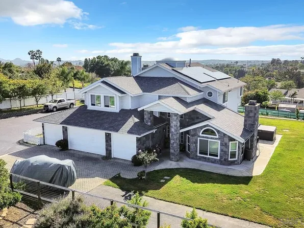 1990 Quiet Ranch Rd, Fallbrook, CA 92028