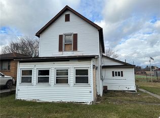 130 McGovern Rd, Houston, PA 15342