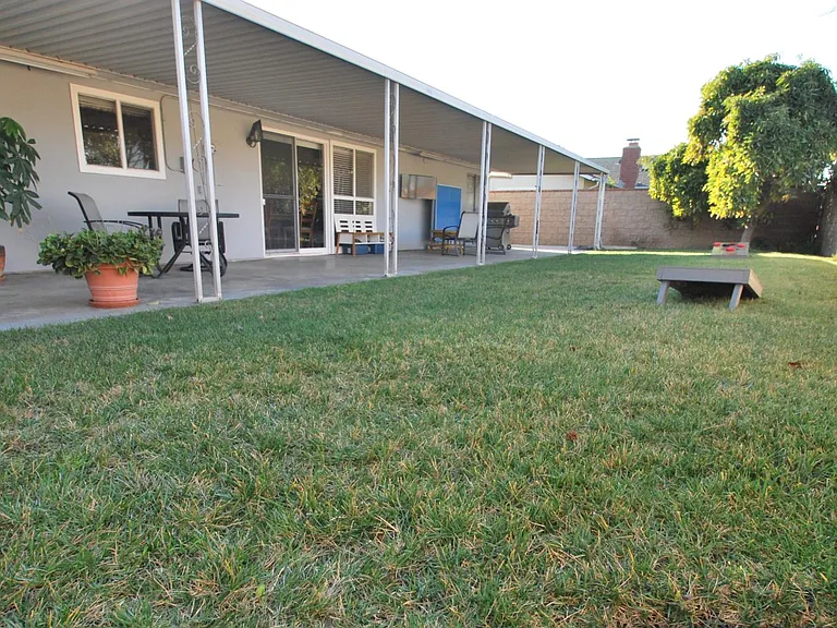 3001 Coleridge Dr — Photo 17