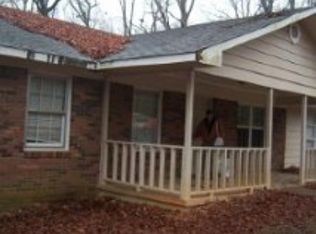 2913 Fran Mar Dr, Gainesville, GA 30506