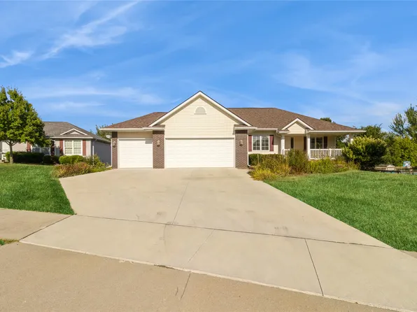 3205 SW Woods Ct, Ankeny, IA 50023