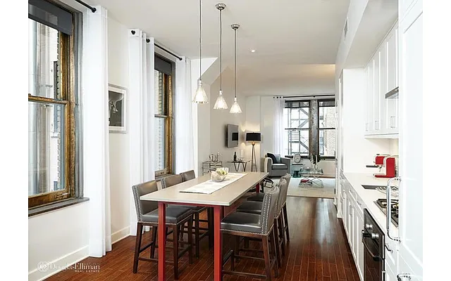 Rented by Douglas Elliman | media 15