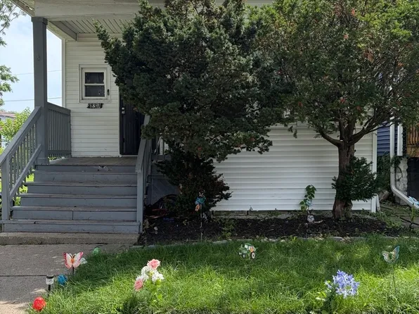 (undisclosed Address), Chicago, IL 60620
