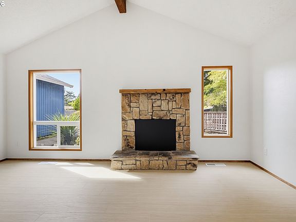 4th image of 6278 SW 202nd Pl