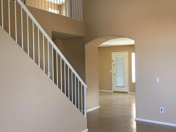3rd image of 1177 W Swan Dr