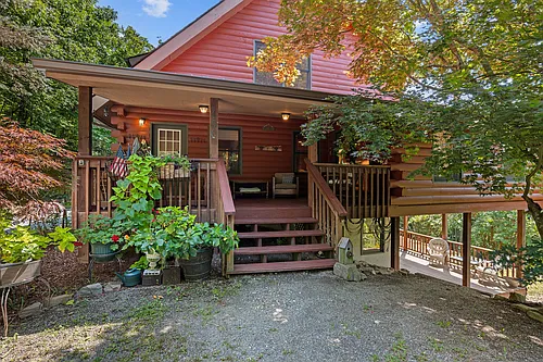 150 Avondale Ridge Rd Photo 1