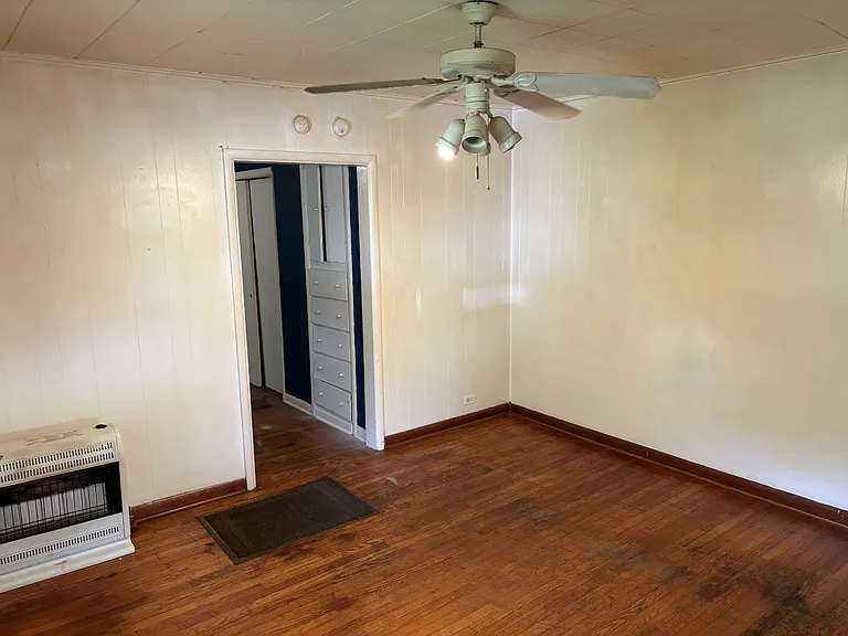1014 W B St #A — Photo 3