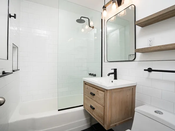 245 East 25th Street image 7 of 8