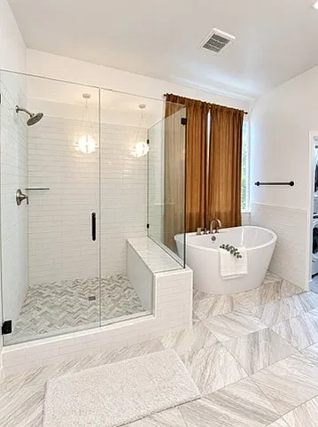 5 bed, 5900 sqft, $7,800 — Photo 3